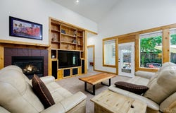 4894 N Ellicott, Garden City, ID 83714