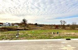 2182 Sugar Maple Drive, Brimfield, OH 44240