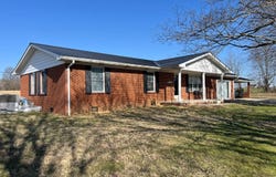2806 Hwy 1547, Liberty, KY 42539