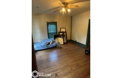 912 E Fourth, Ottumwa, IA 52501
