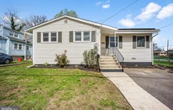 108 E MAIDEN LANE, SOMERDALE, NJ 08083