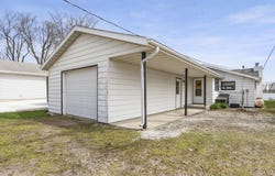 3938 W Lakeshore Dr - 57 Drive, Columbia City, IN 46725