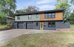 7312 Hedges Avenue, Raytown, MO 64133
