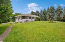 1065 255Th Avenue, West Point, IA 52656