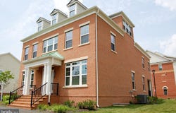 10606 CEDAR AVE, FAIRFAX, VA 22030