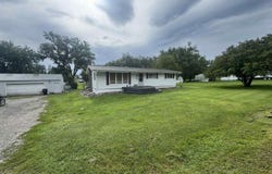 1220 S Ferry Street, Ottumwa, IA 52501