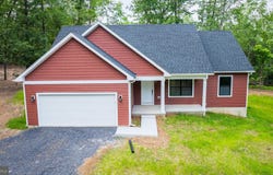 183 SILAGE LANE, BERKELEY SPRINGS, WV 25411