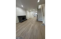 560 SPRUCE Street, CAMDEN, NJ 08103