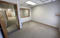 1744 E McAndrews Road, Medford, OR 97504