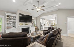 56 Singing West Avenue, Hampstead, NC 28443