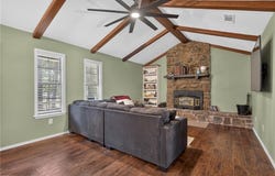 5516 Alpine Chalet LN, Rudy, AR 72952