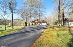 41998 PLEASANT VALLEY COURT, HOLLYWOOD, MD 20636