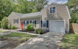 2736 Reads Road, Virginia Beach, VA 23457
