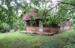 1313 Esplanade, PALESTINE, TX 75801