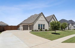 508 Lyon Crest Drive, Shady Shores, TX 76208