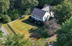 76 Carroll Dr, Foxboro, MA 02035