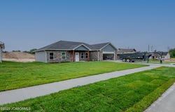 757 VINE DRIVE, Holts Summit, MO 65043