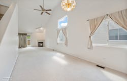 4320 River Glen Drive, Joliet, IL 60431