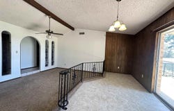 110 Wonder Dr, Walters, OK 73572