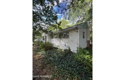1009 Memorial Parkway Avenue, Atlantic Highlands, NJ 07716