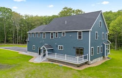 39 Mill Road, Derry, NH 03038