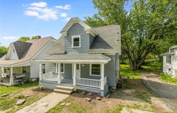 936 St Paul Avenue, Excelsior Springs, MO 64024