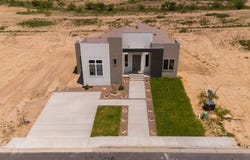 825 Ceniza Dr., Eagle Pass, TX 78552