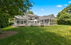 171 Flume Avenue, Marstons Mills, MA 02648
