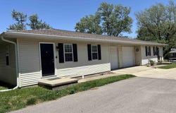 807-813 Bruns Lane, Springfield, IL 62702