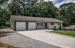 905 Hickory Ridge, Lilburn, GA 30047