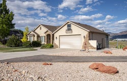731 S 800 E, New Harmony, UT 84757