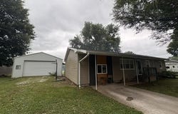 18939 S 1497 Road, Nevada, MO 64772