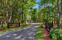 457 Relay Road, Silver Creek, GA 30173
