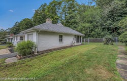 102 Gentilly Drive, Clarks Summit, PA 18411