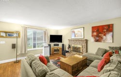 801 SE 147TH AVE, Vancouver, WA 98683