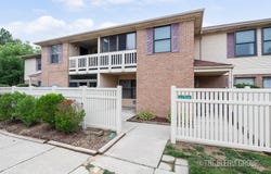61264 Greenwood Drive, South Lyon, MI 48178