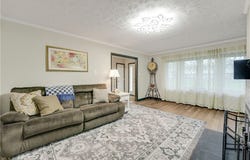 13 Meadowlawn Drive, Mentor, OH 44060