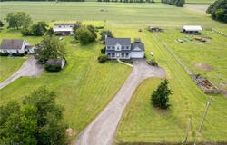 11620 Friendsville Road, Creston, OH 44217