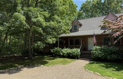 112 West Spring Street, Vineyard Haven, MA 02568