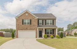 3868 Sweet Iris Circle, Loganville, GA 30052