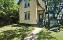 2217 LATHAM, ROCKFORD, IL 61103