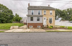 624 E HOWARD STREET, POTTSTOWN, PA 19464