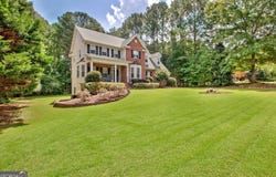 145 Driftwood, Fayetteville, GA 30215