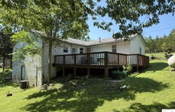 21609 Valley, Warsaw, MO 65355