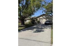 408 LAKEVIEW DRIVE, OLDSMAR, FL 34677