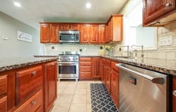 70 Huntsbridge Rd, North Attleboro, MA 02760