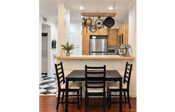 6400 Crescent Park E, Playa Vista, CA 90094