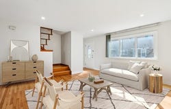 8666 Gregory Lane, Des Plaines, IL 60016