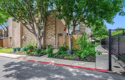 1106 Country Club Lane, Fort Worth, TX 76112