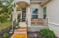 115 Beneteau Dr, Austin, TX 78738